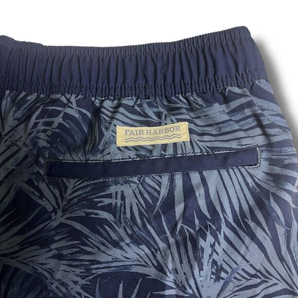 Fair Harbor Mastos Anchor Men's XL 8" Lined Shorts Trunks - Picture 1 of 8